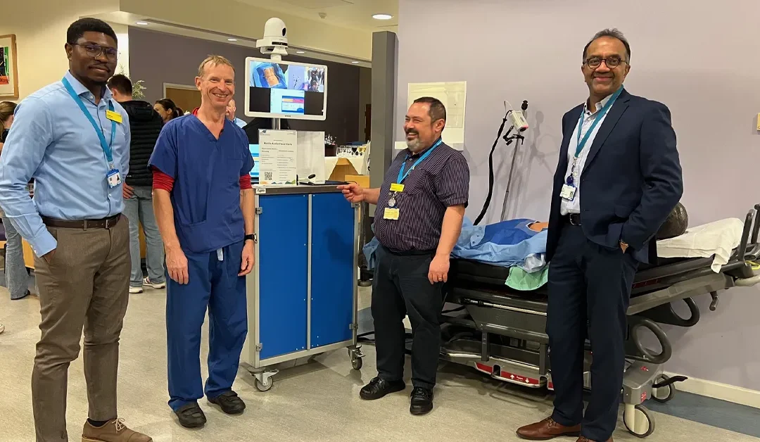 Professor Vinod Menon Supports Launch of Mobile Surgical Recording and Streaming Service at WMSTC